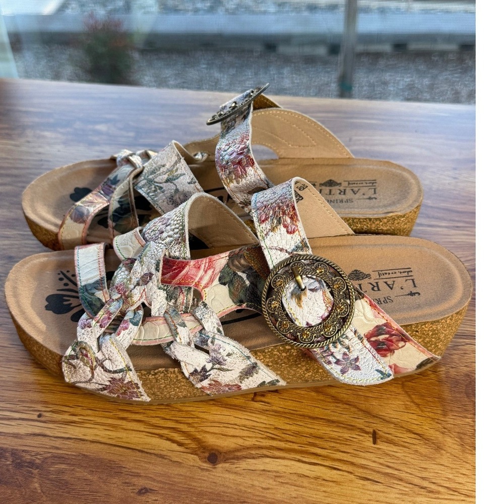 Spring Step L Artiste Yarden Floral Leather Sandals Multi Color Buckle 7.5-8 US